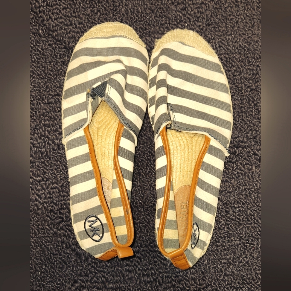 Michael Kors striped flat shoe